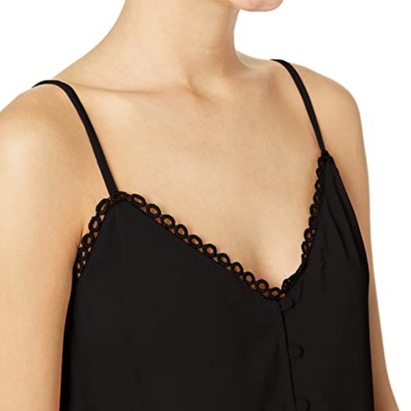 BB Dakota Women's Black One Hot Minute Button Front Bubble Crepe Cami Tank sz S - Picture 3 of 7